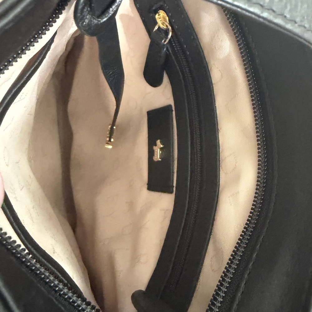 RADLEY LONDON Black Croc-Embossed Messenger Bag - Picture 4 of 5